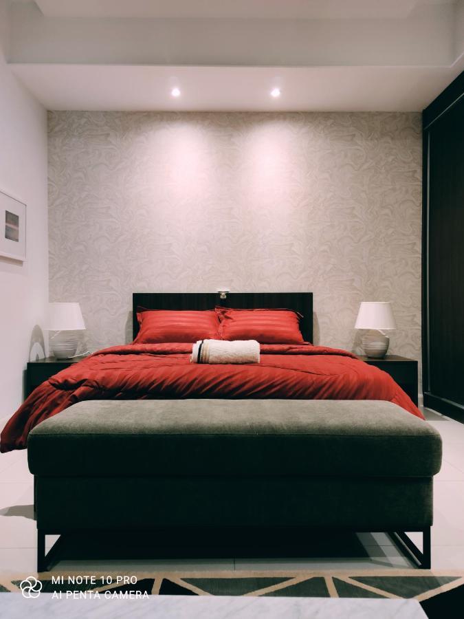 Kumkum Homestay Studio Nusajaya  Buitenkant foto